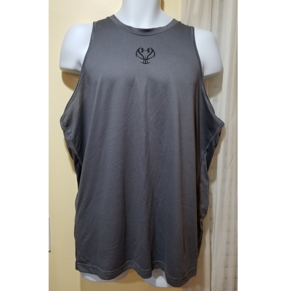 👕NWOT Under Armour Men's Basketball Shirt